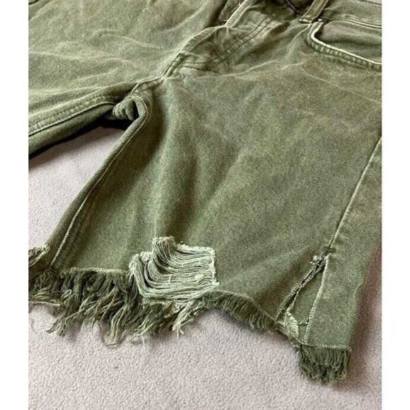 We The Free Size 25 Women's Denim Cut Off Shorts Green Button Fly 29 x 8 - Picture 2 of 6